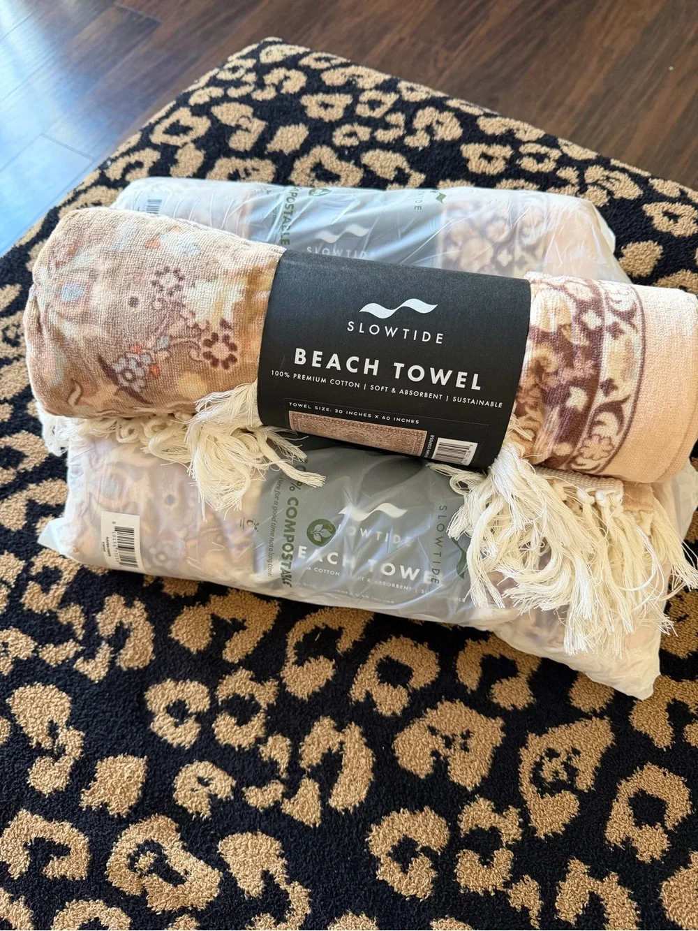 🔘2 Slowtide “Haven”  Beach Towels with Fringe in color fawn.  *SET OF 2”